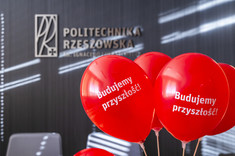 Czerwone balony - symbol kampanii społecznej "Stop przemocy", 